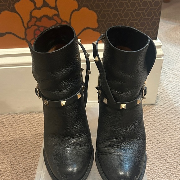 Valentino Garavani Black Ankle Boots with Silver Studs